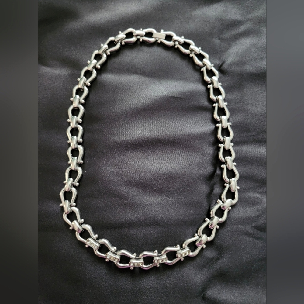 Silvertone Horseshoe Chain Necklace